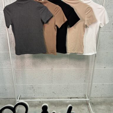 T-shirt colletto